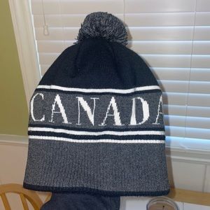 Canada Goose Pom Beanie